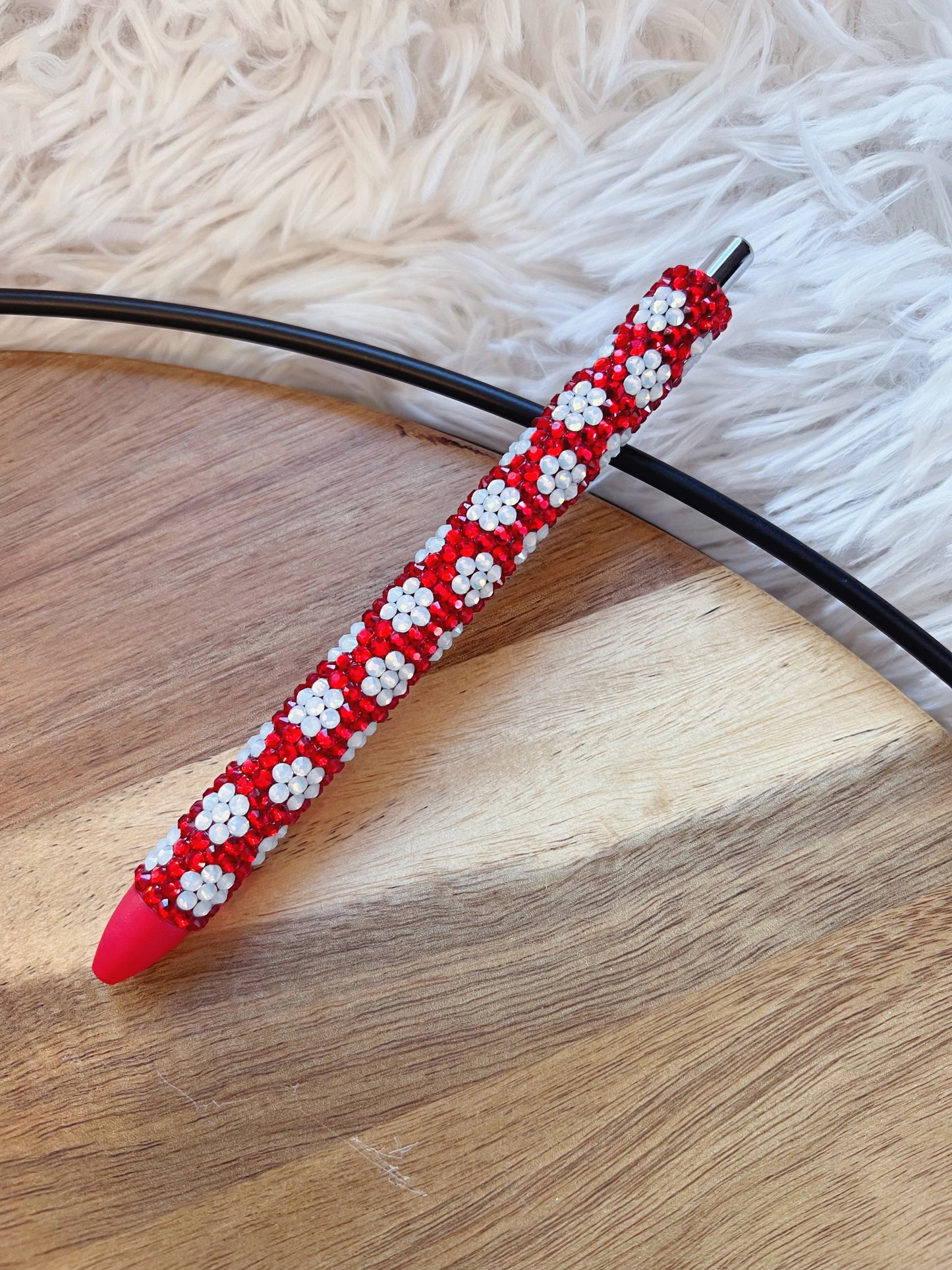 Red Daisy Pen